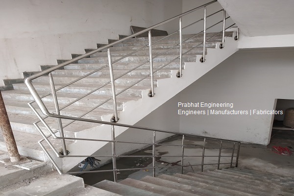 ss staircase manufacturer